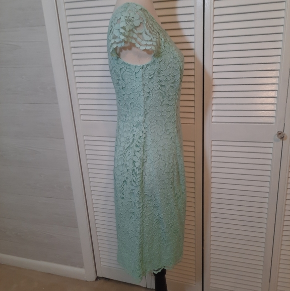 David's bridal mint cap sleeves lace dress sz 8 NWT *I - Picture 7 of 7